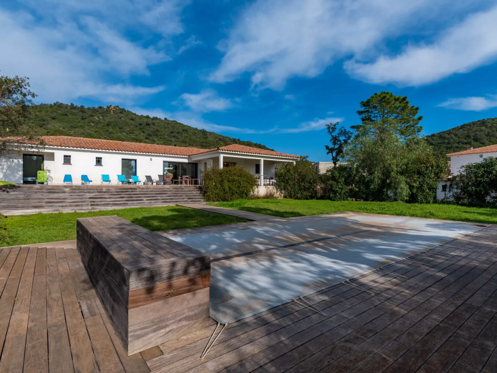 Villa Fautea-Dehors