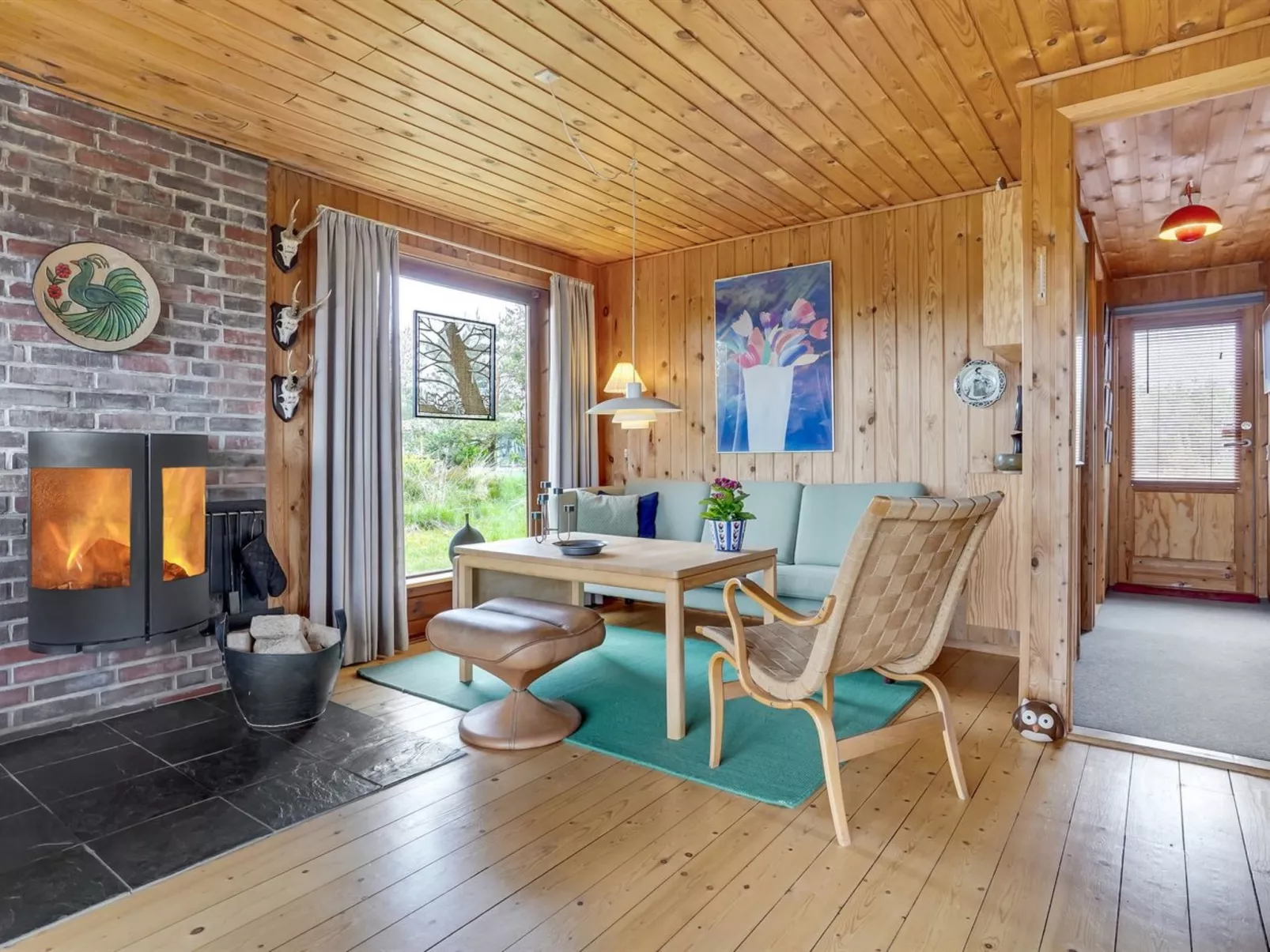 "Kathaline" - 3.4km from the sea-Inside