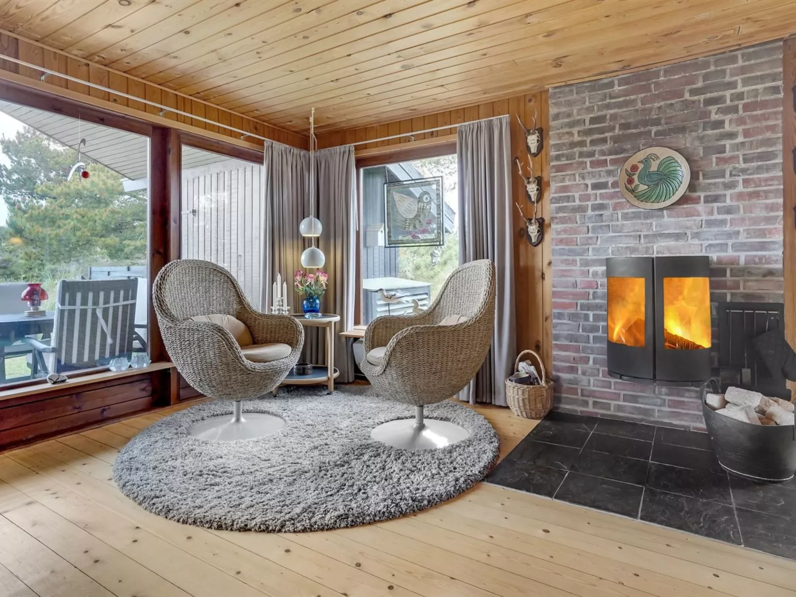 "Kathaline" - 3.4km from the sea-Inside