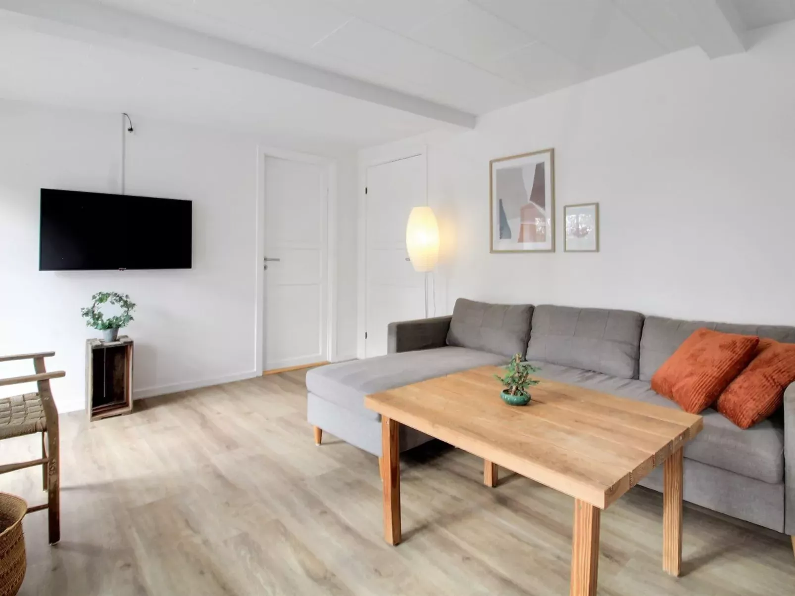 "Dolfine" - 15km from the sea-Inside