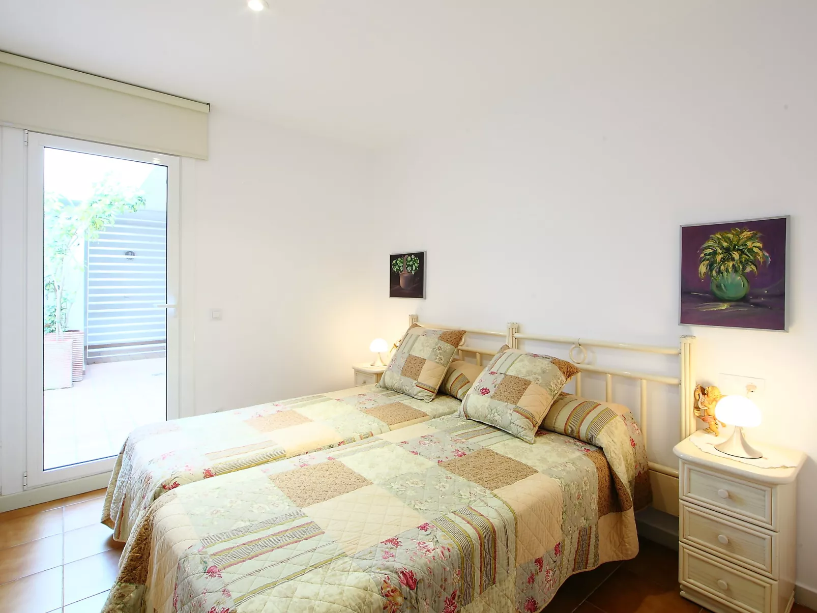 Platja de Roses-Inside