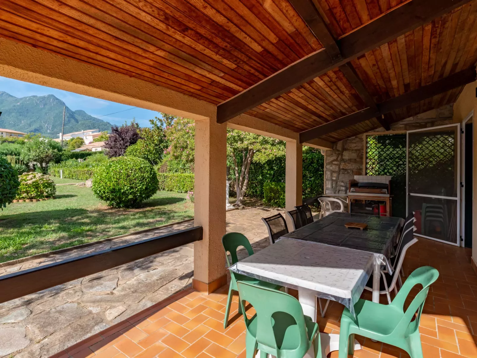 A Casita-Outside