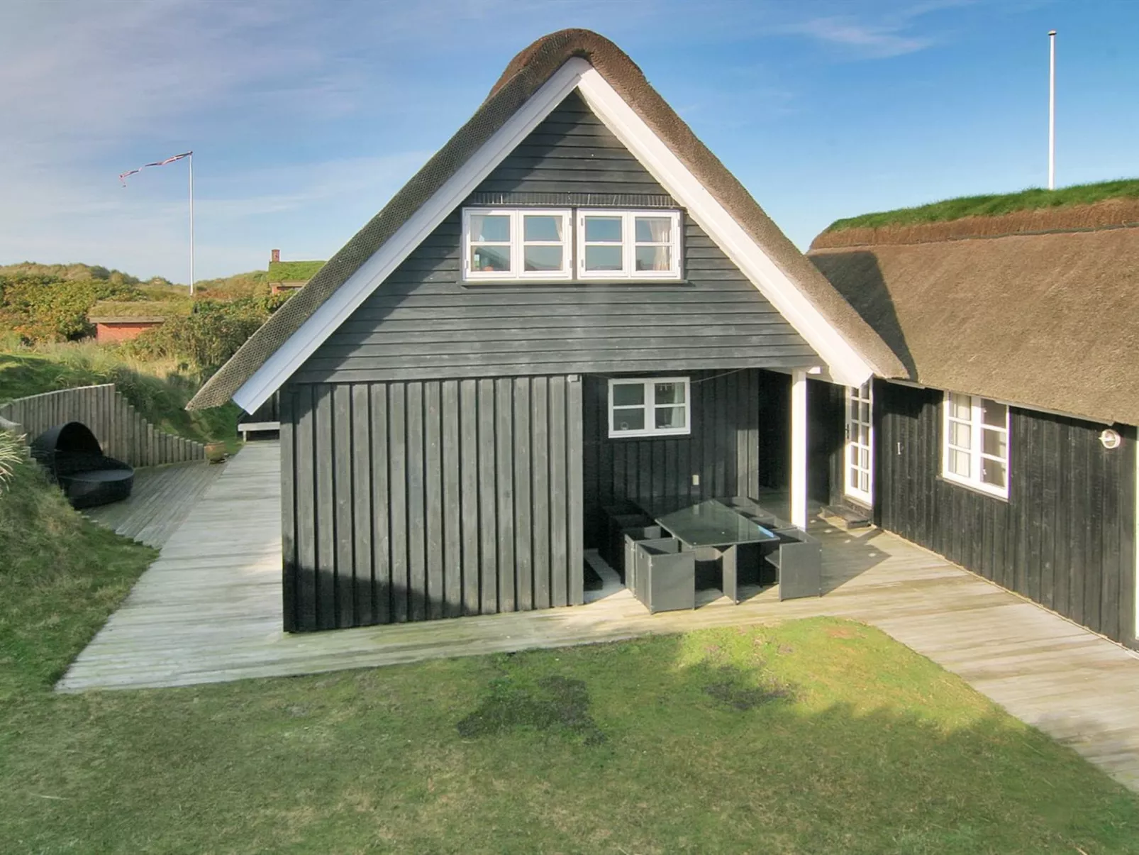 "Christensen" - 100m from the sea-Outside