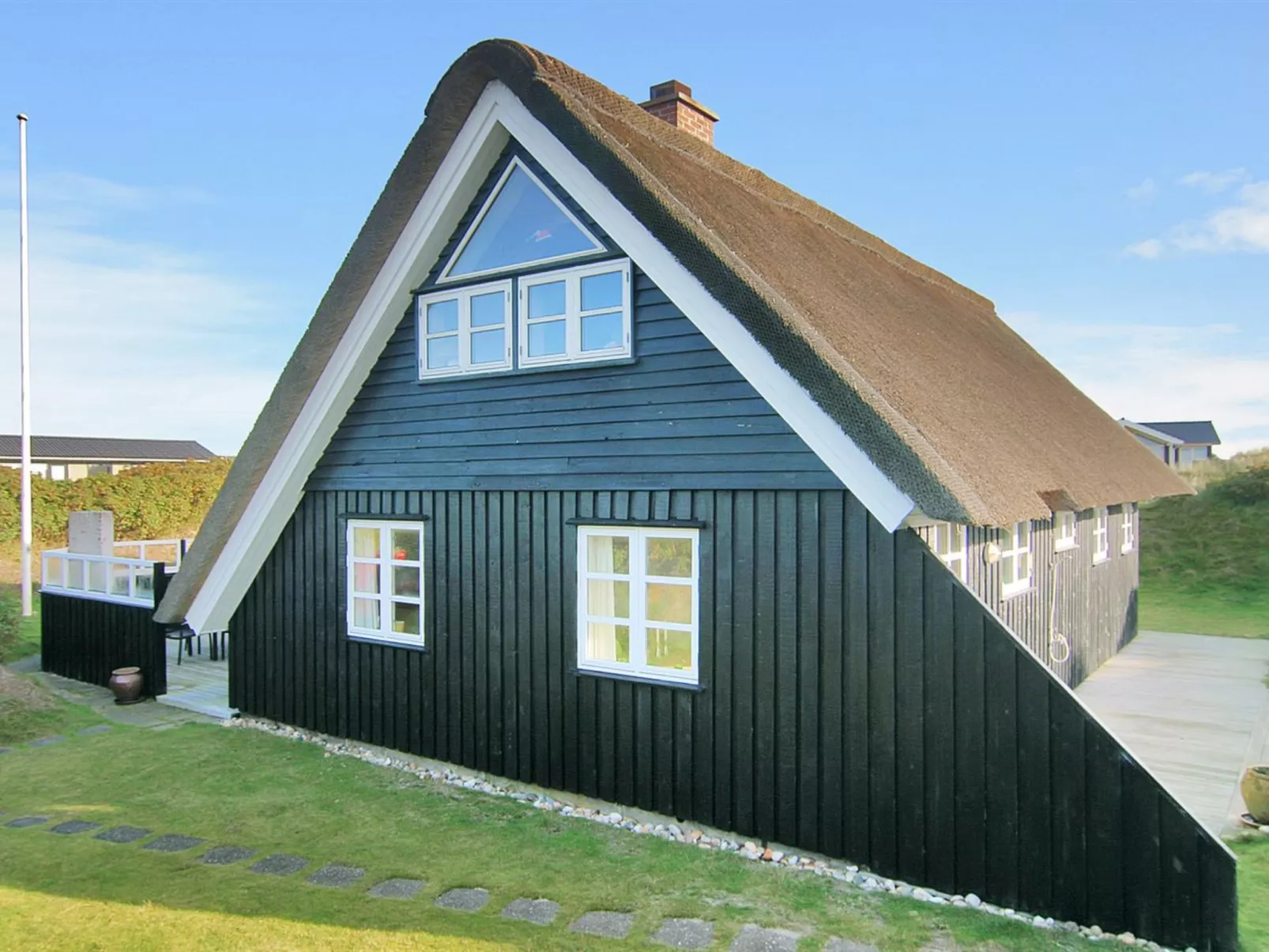 "Christensen" - 100m from the sea-Outside