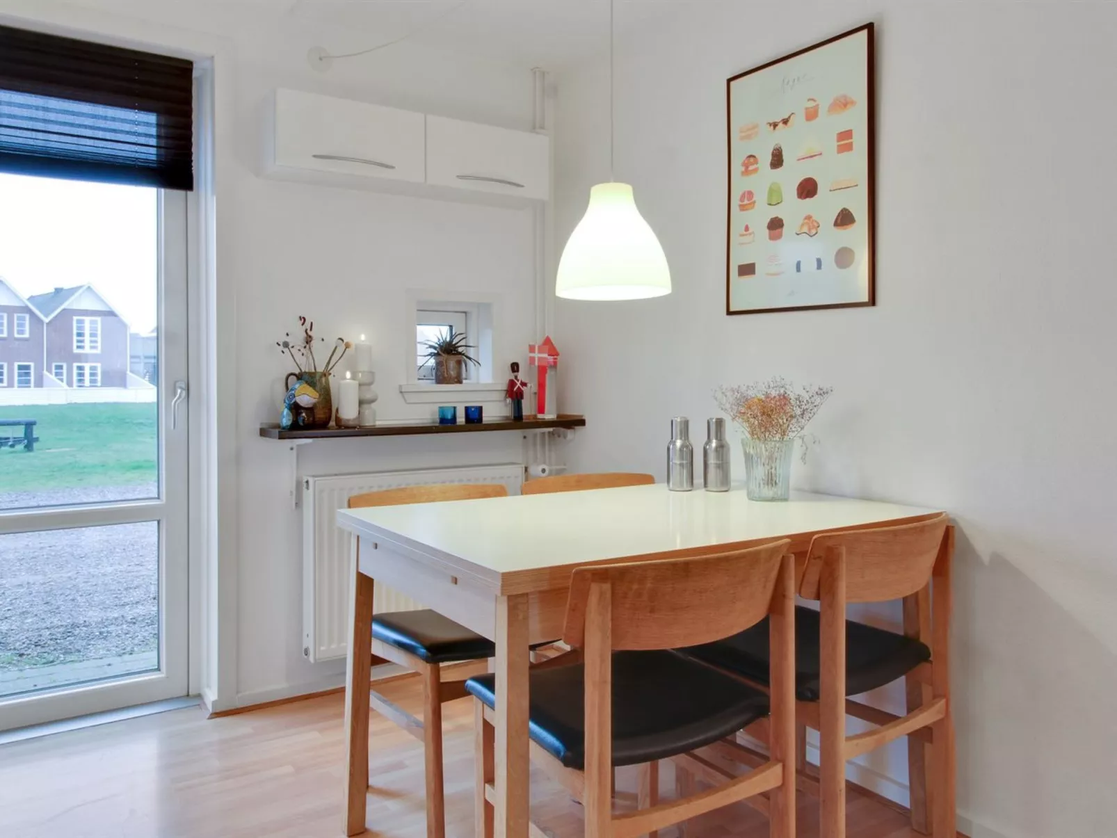 "Aslef" - 2.3km from the sea-Inside