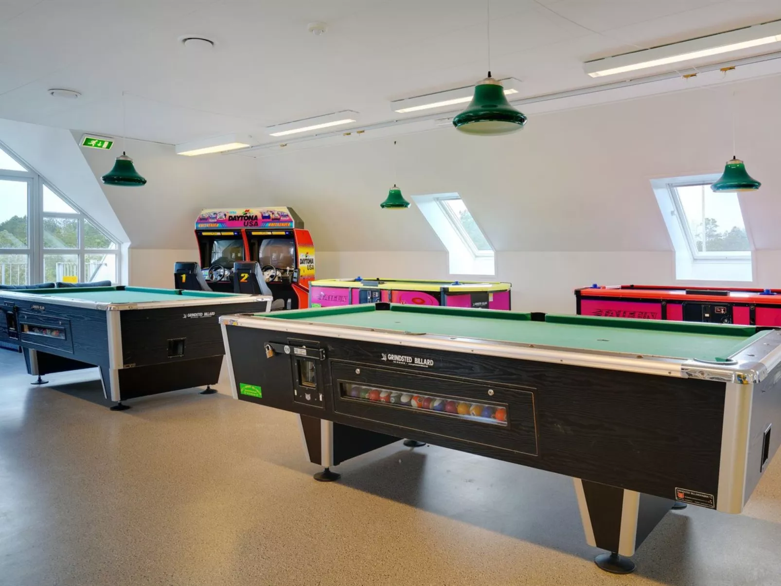 "Aslef" - 2.3km from the sea-Inside