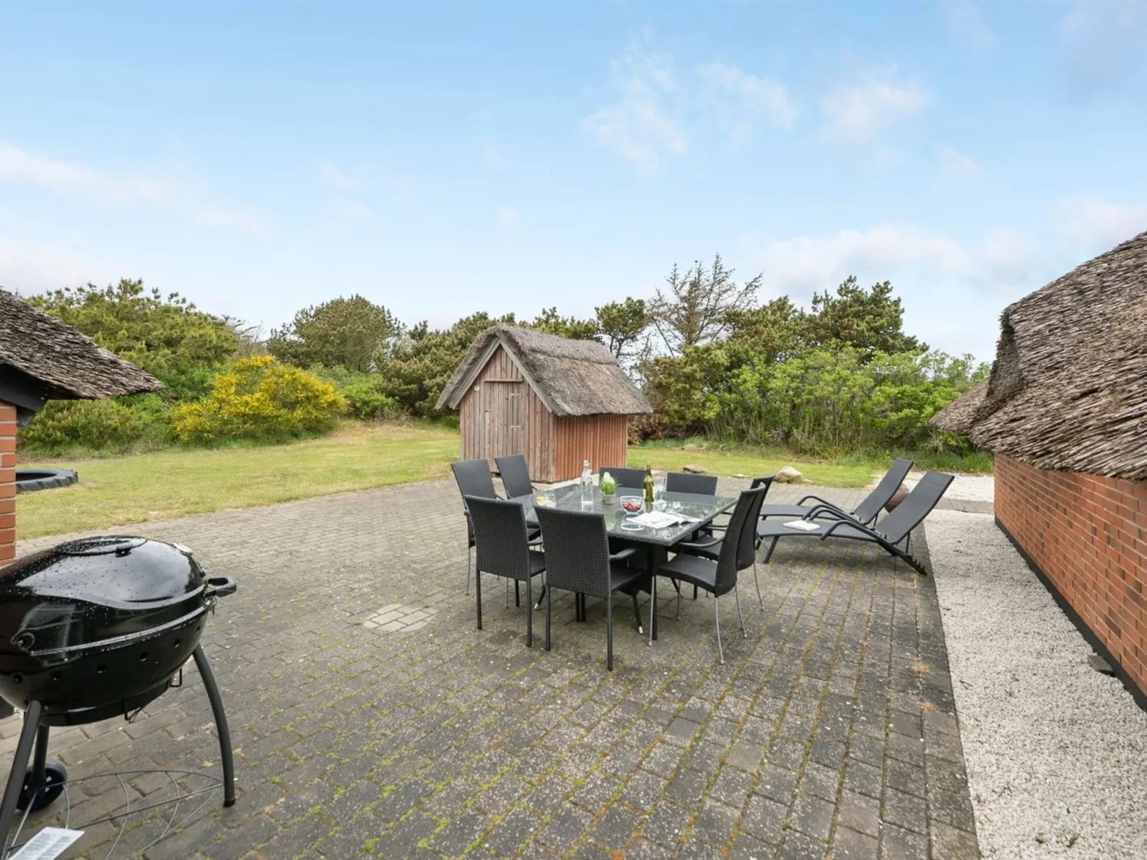 "Ruse" - 500m from the sea-Outside