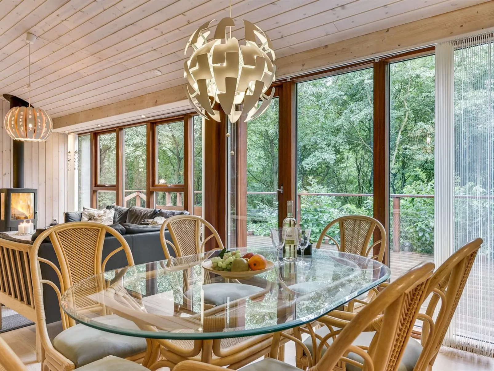"Nelie" - 40km from the sea-Inside