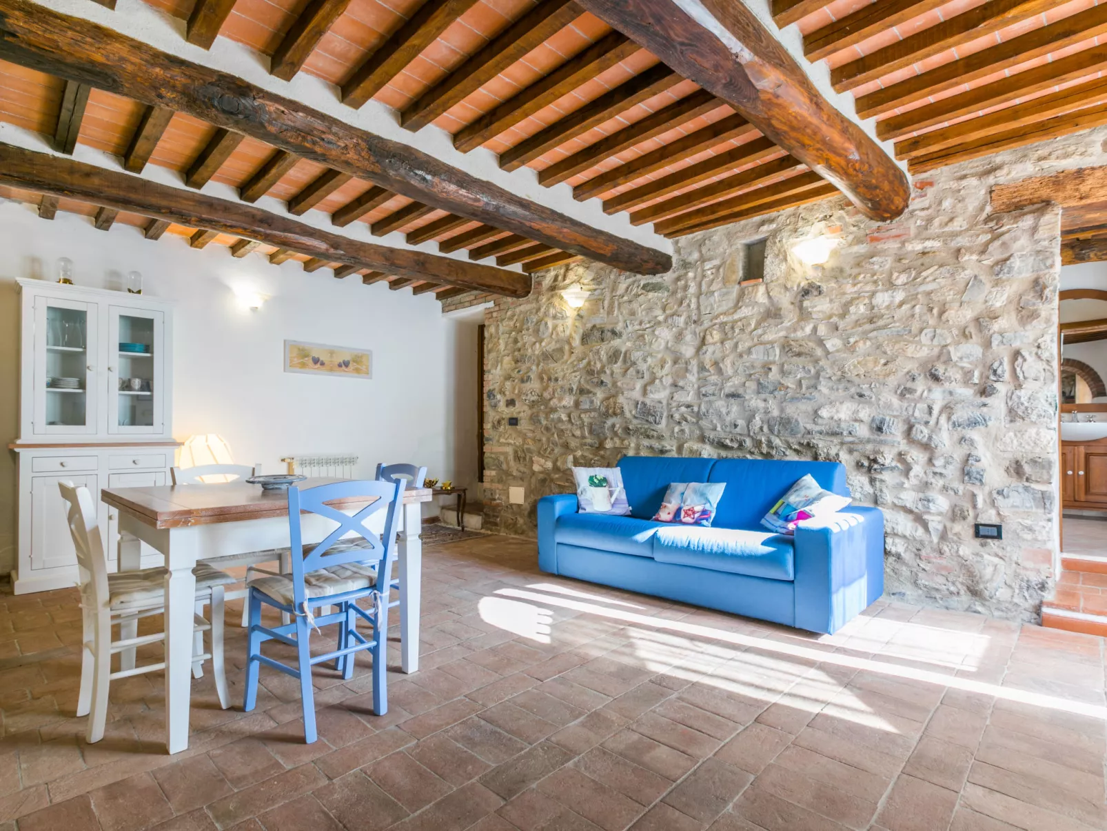 Podere Salcerini-Inside