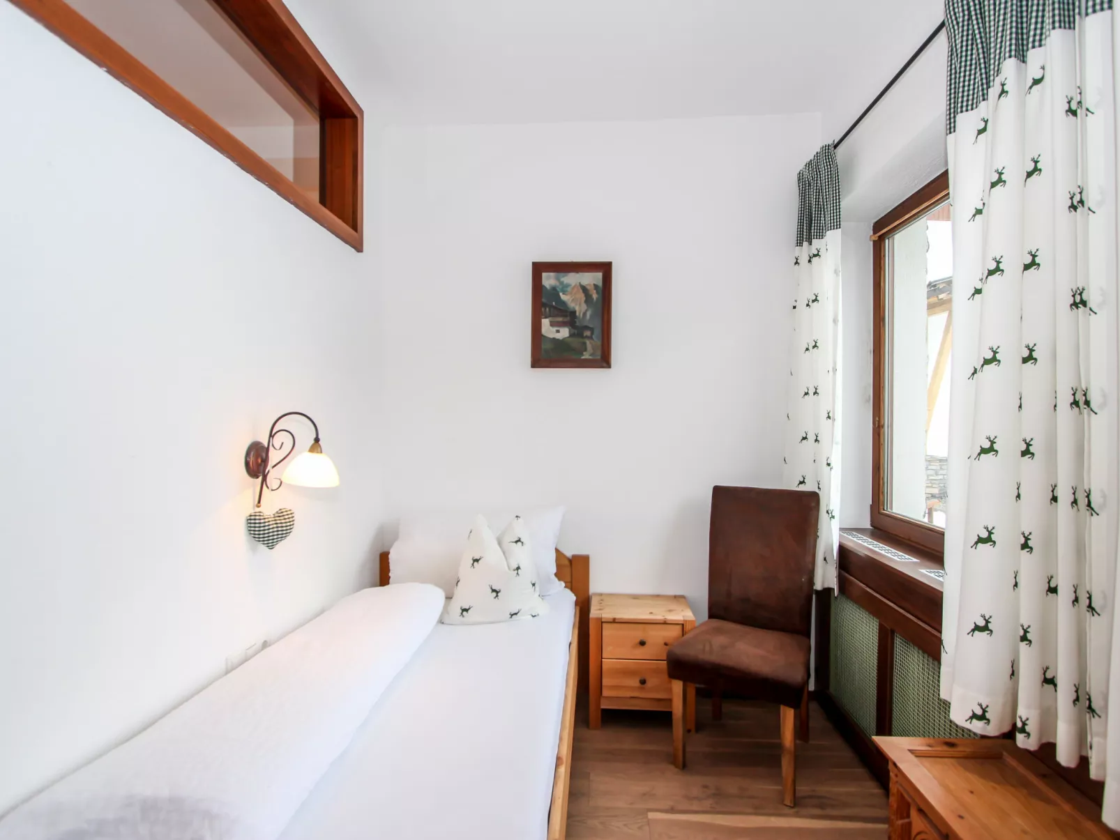 Tyrol-Inside