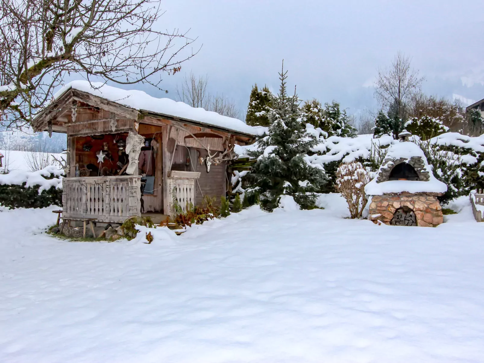 Tyrol-Outside