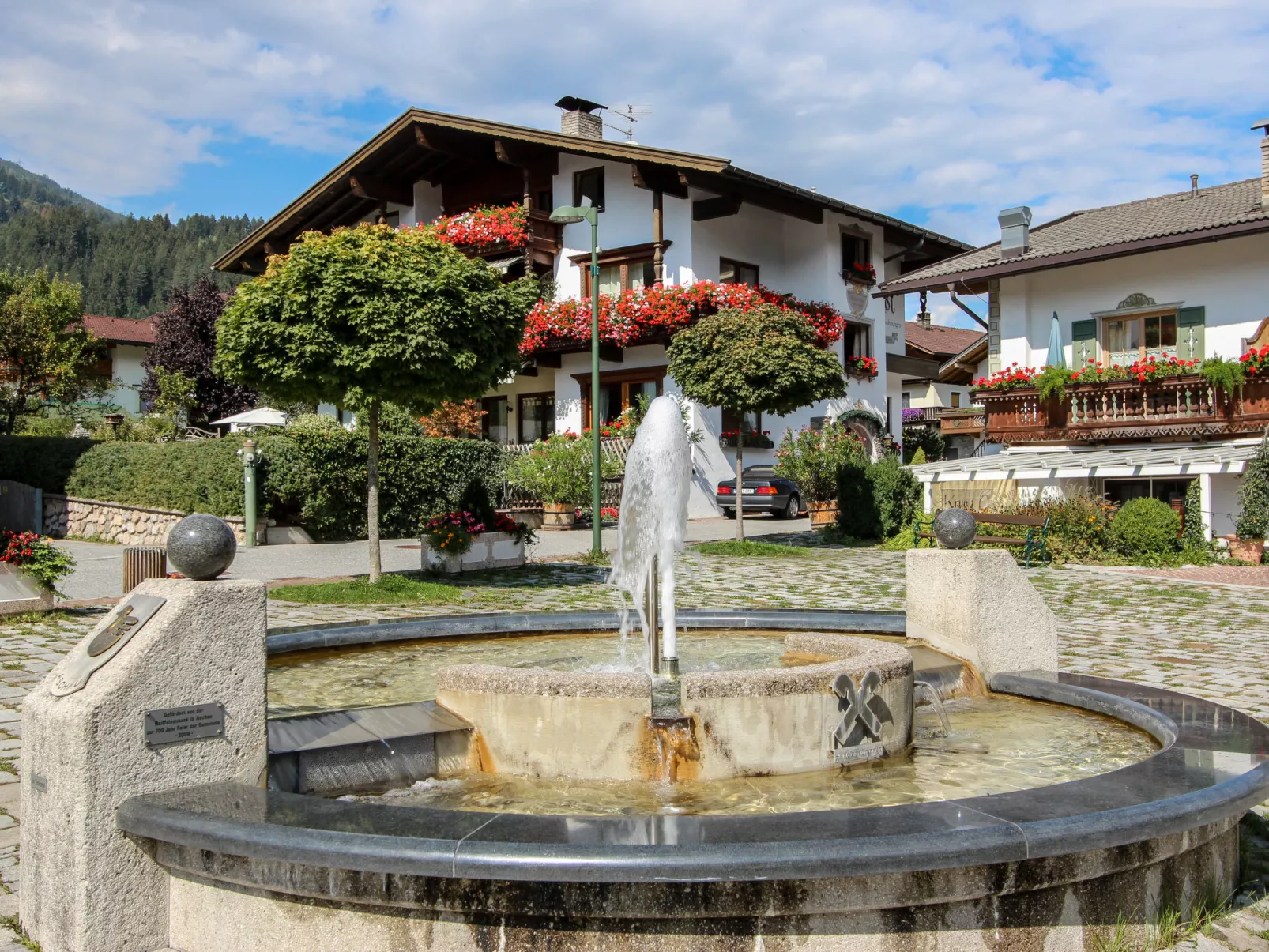 Tyrol-Outside