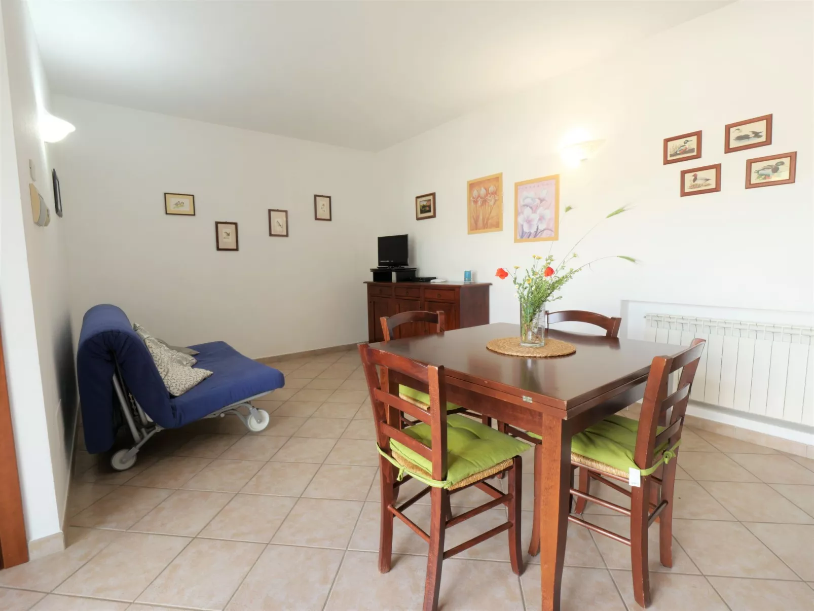 Cellina - Baia degli Ulivi-Inside