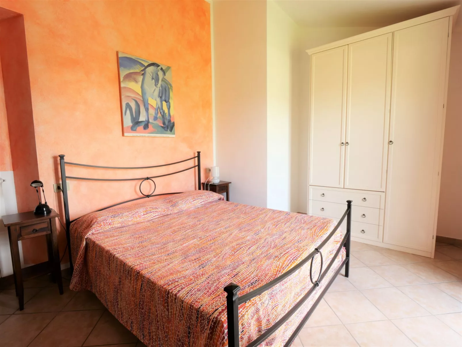 Cellina - Baia degli Ulivi-Inside
