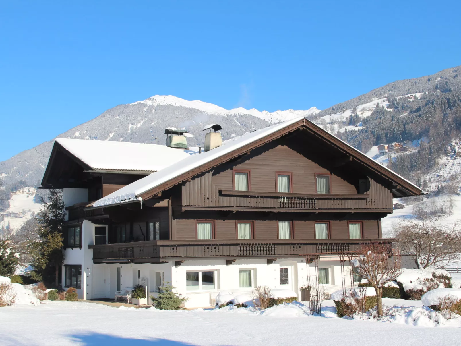 Kircher-Outside