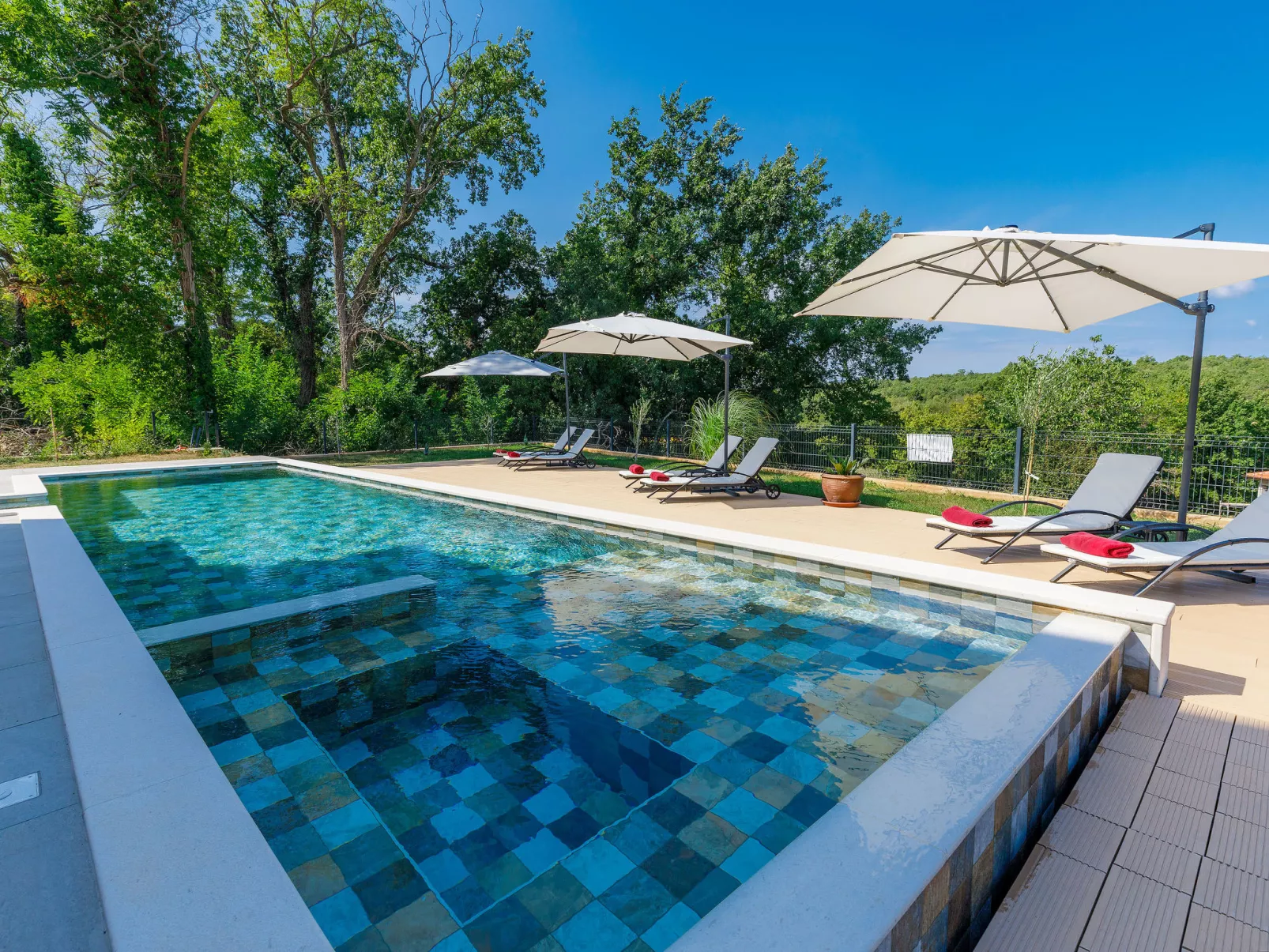 Villa Julia-Outside