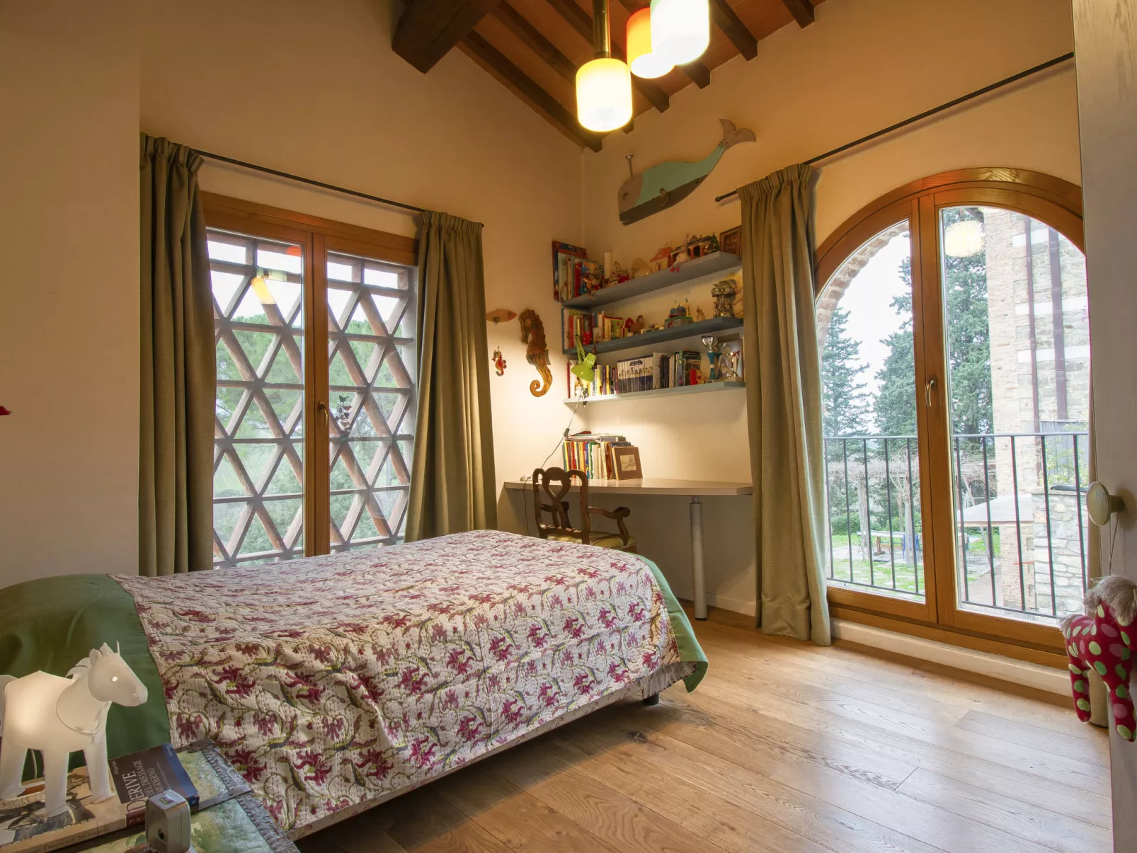Policleto-Inside