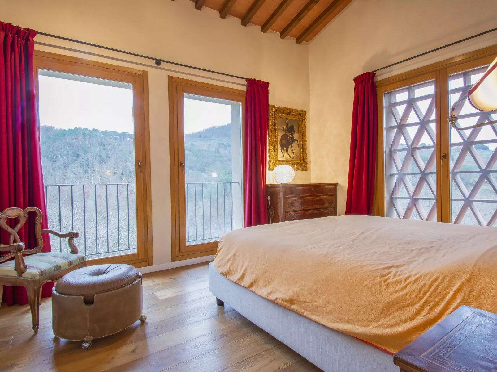 Policleto-Inside