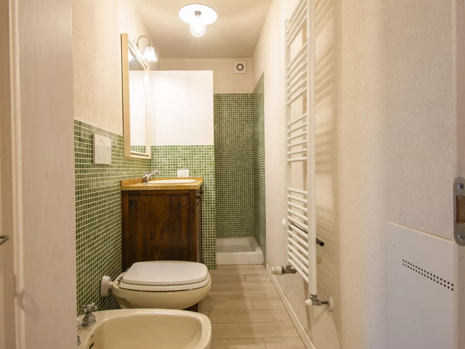 Policleto-Inside