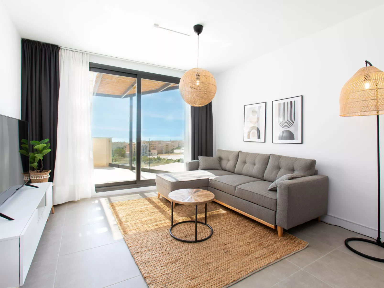 Marinsa Beach, Sea View/Roof terrace-Inside