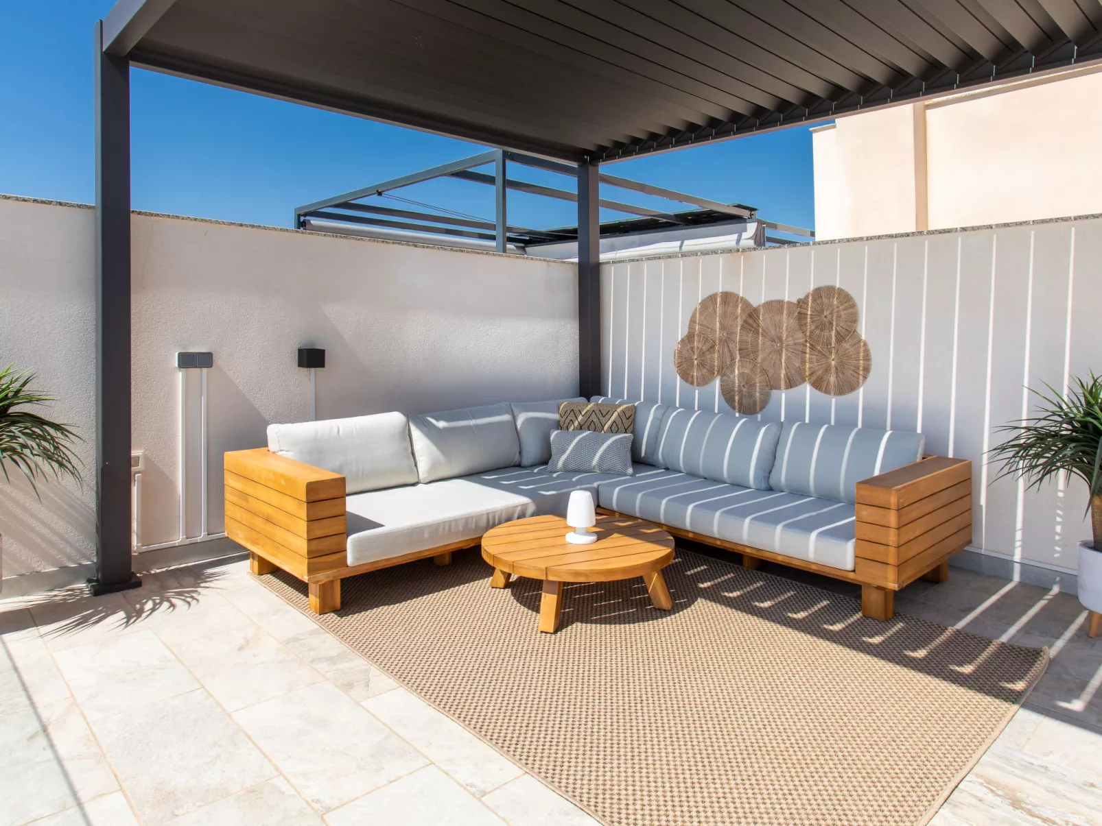 Marinsa Beach, Sea View/Roof terrace-Outside