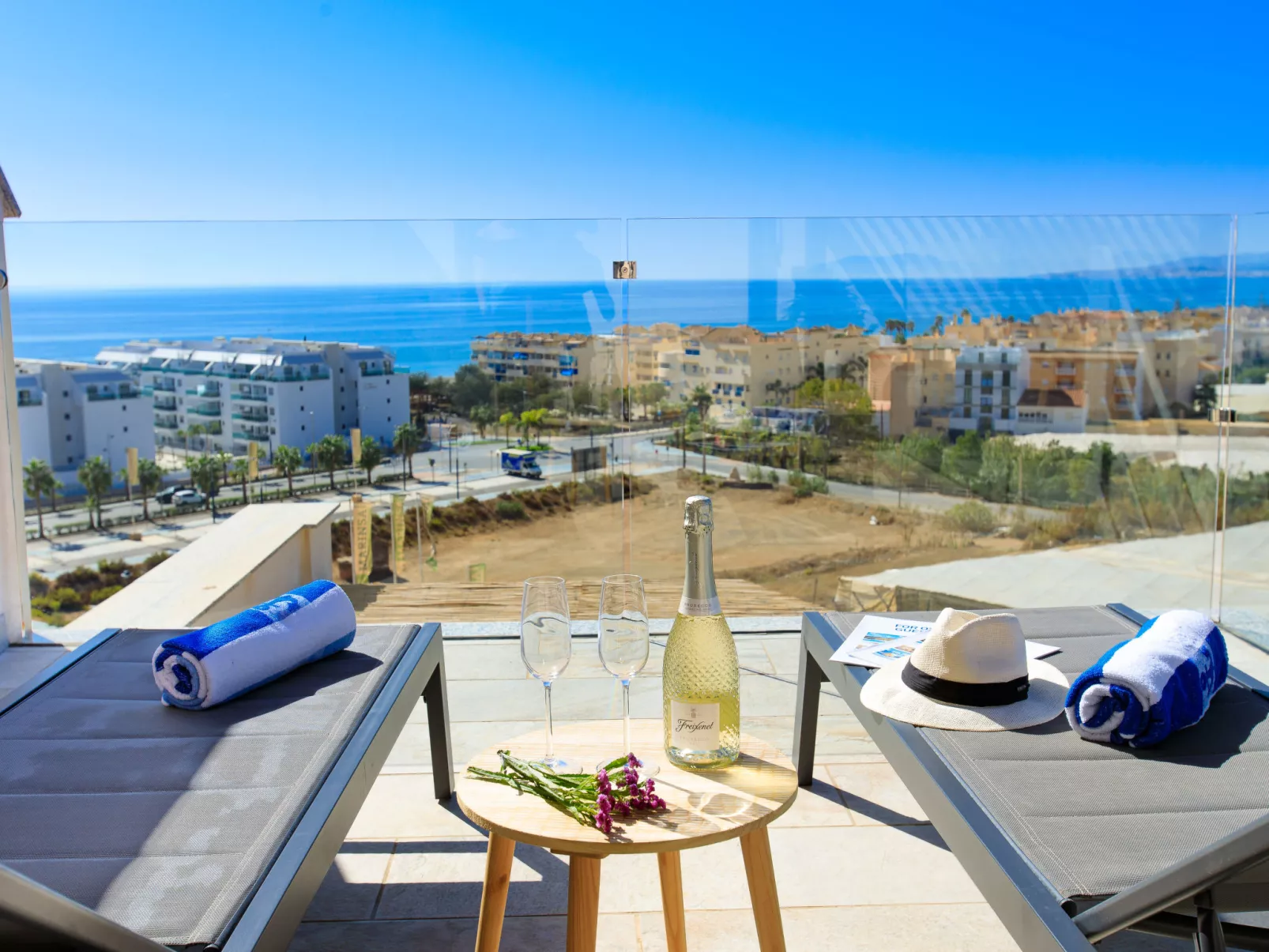 Marinsa Beach, Sea View/Roof terrace-Outside