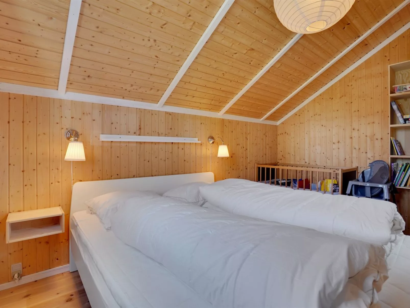 "Norna" - 300m from the sea-Inside