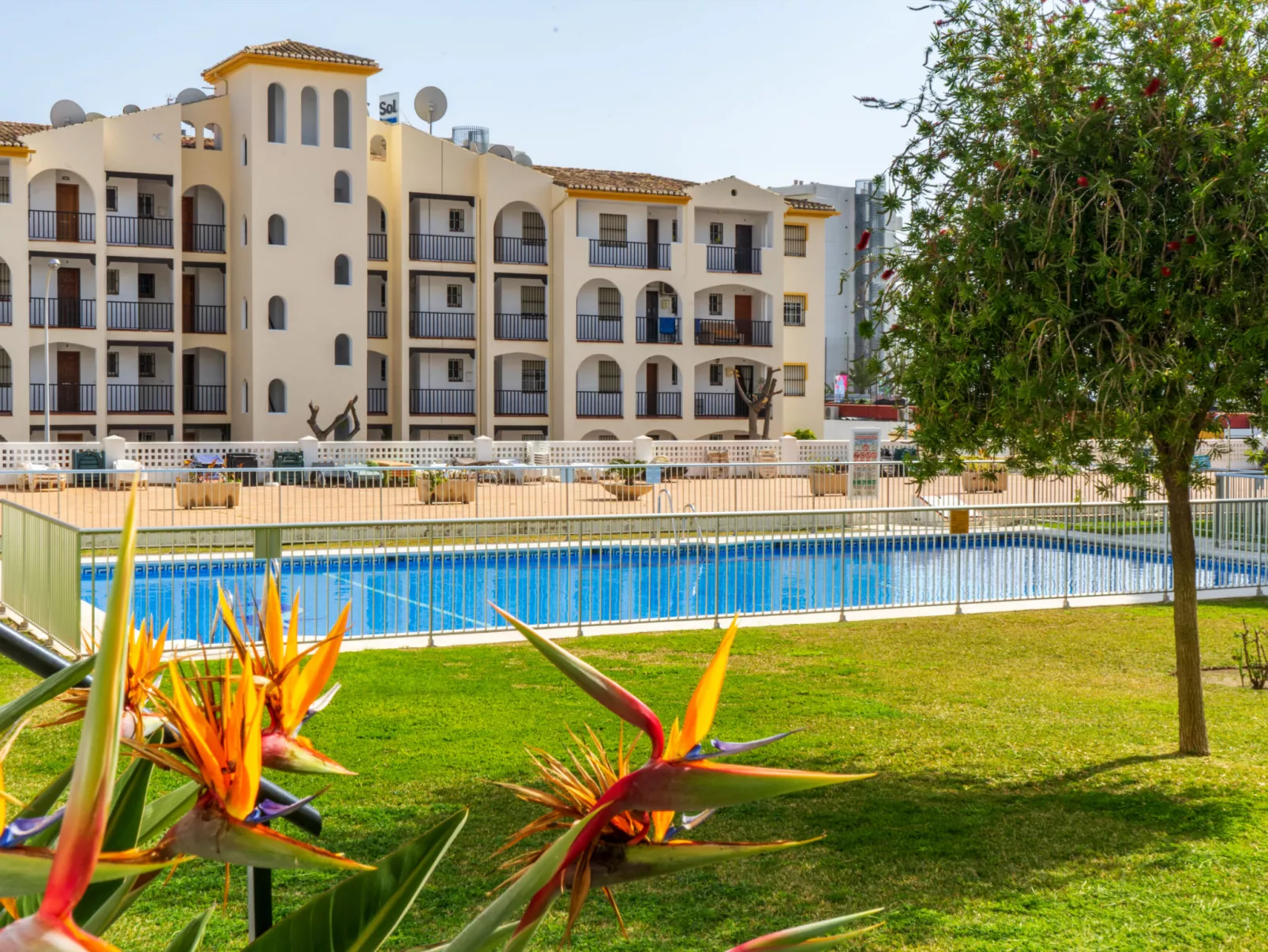 Imperial Puerto-Outside