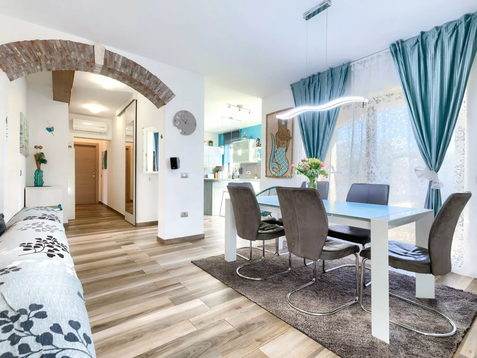 Villa Amaii-Inside