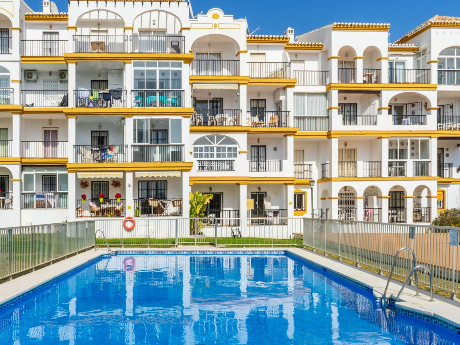 Imperial Puerto-Outside