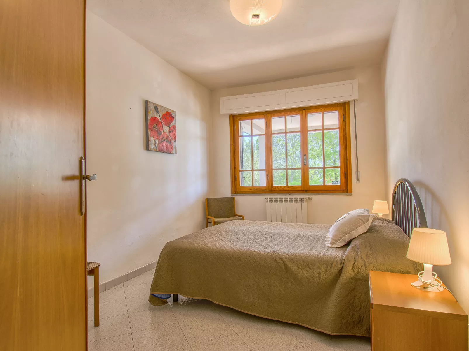 Montaleo 2-Inside