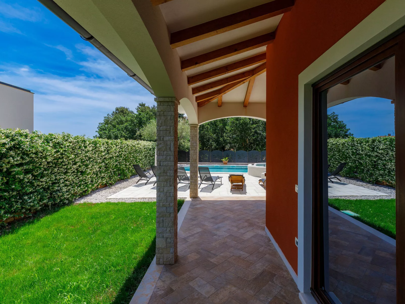 Villa Amaii-Outside