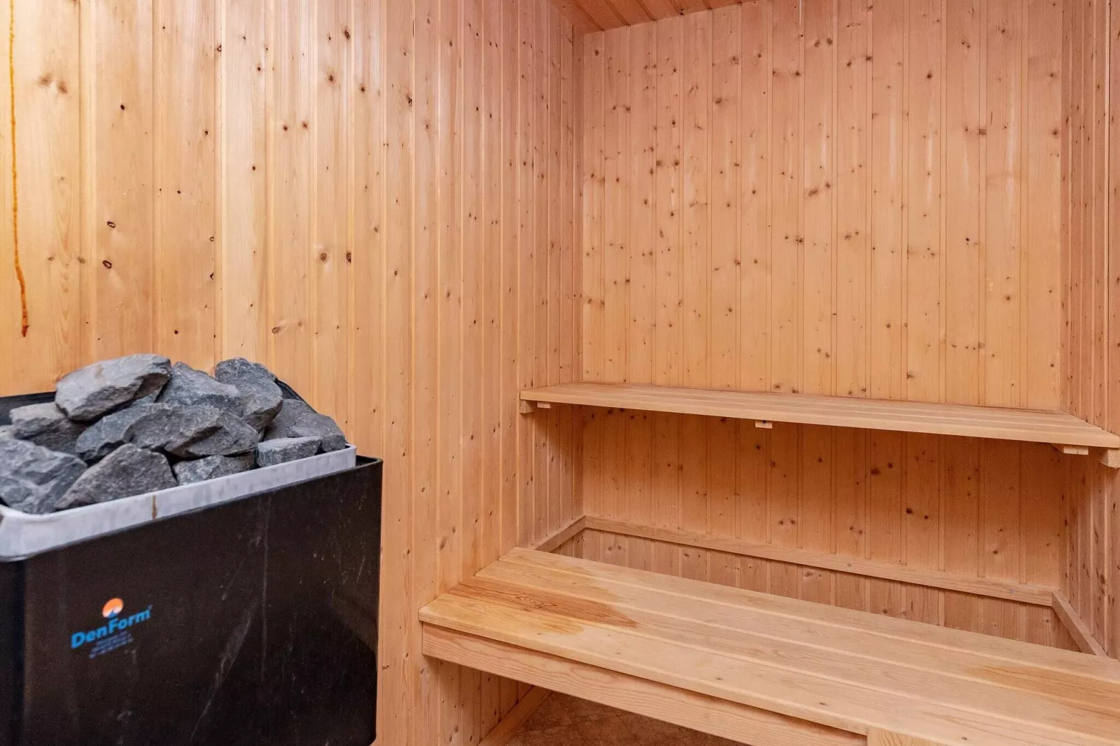 8 person holiday home in Otterup-Sauna