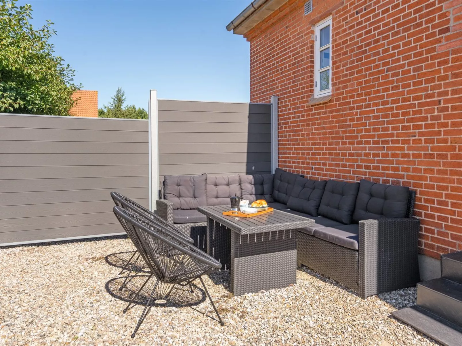 "Frothi" - 550m from the sea-Outside