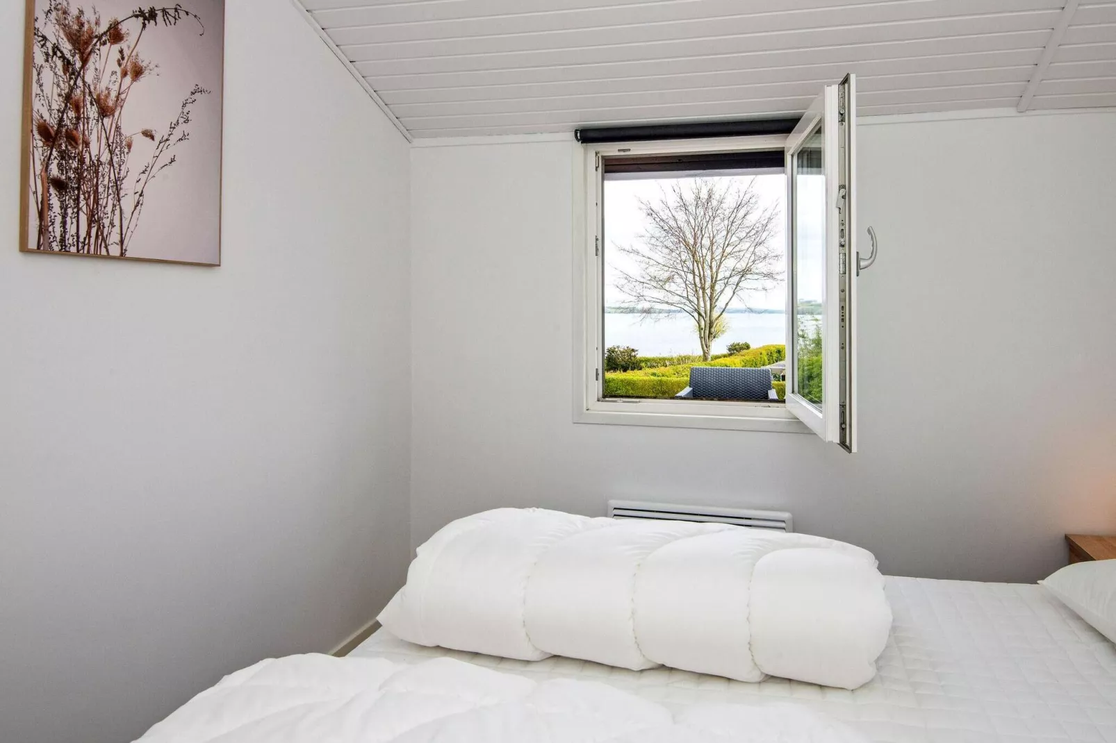 Seaside Serenity in Vemmingbund-By Traum