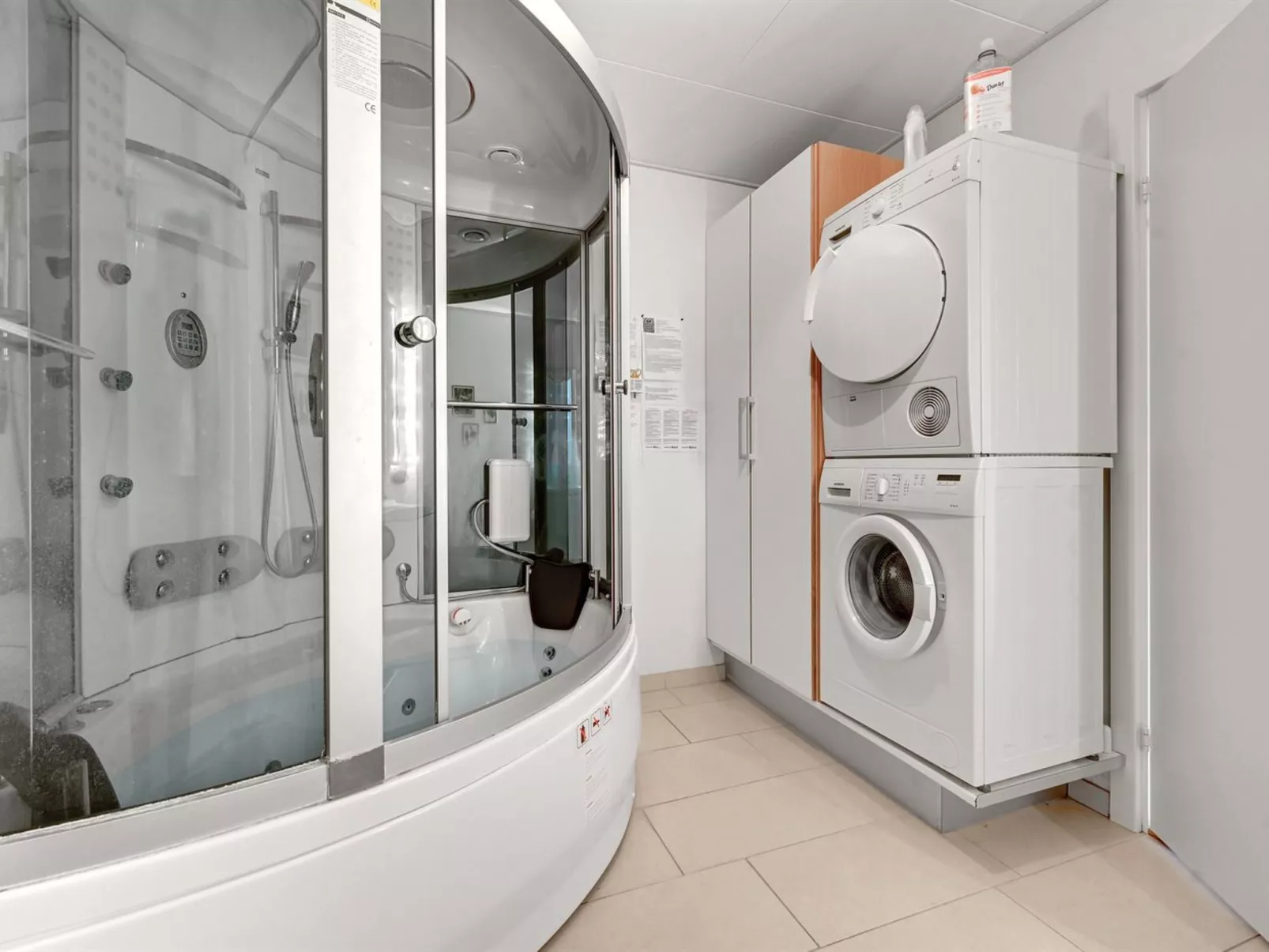 "Asmund" - 150m from the sea-Inside