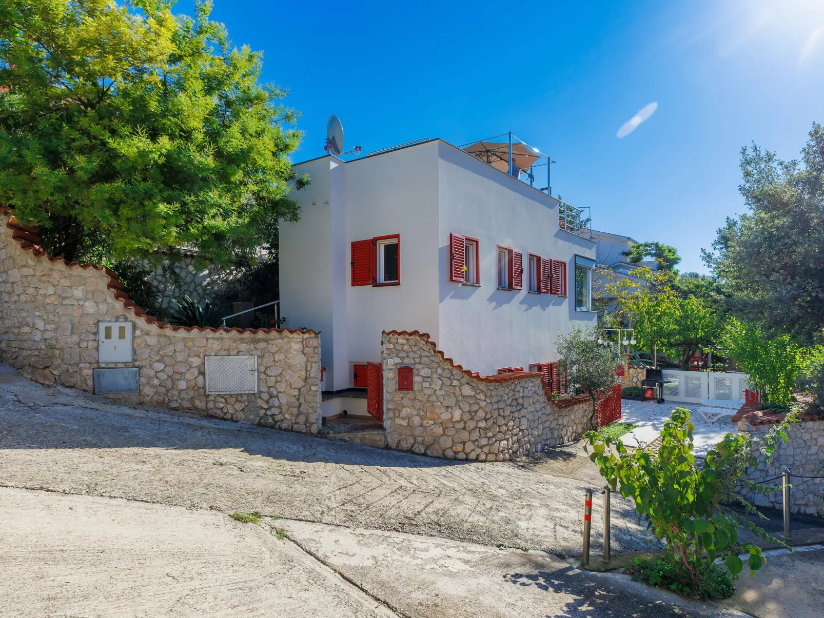 Villa Dragica-Outside