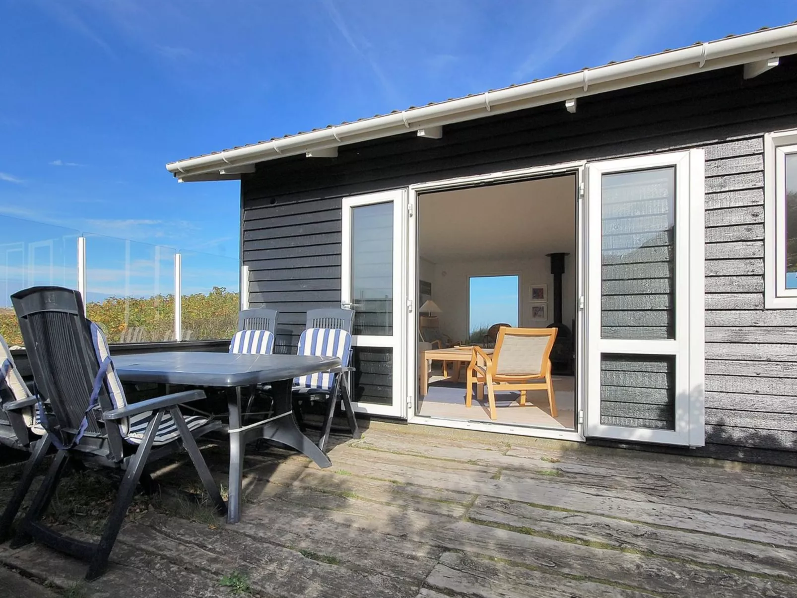 "Thorfrid" - 150m from the sea-Draußen