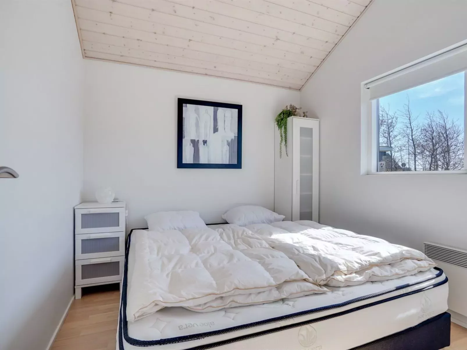 "Dorithea" - 3.5km from the sea-Drinnen