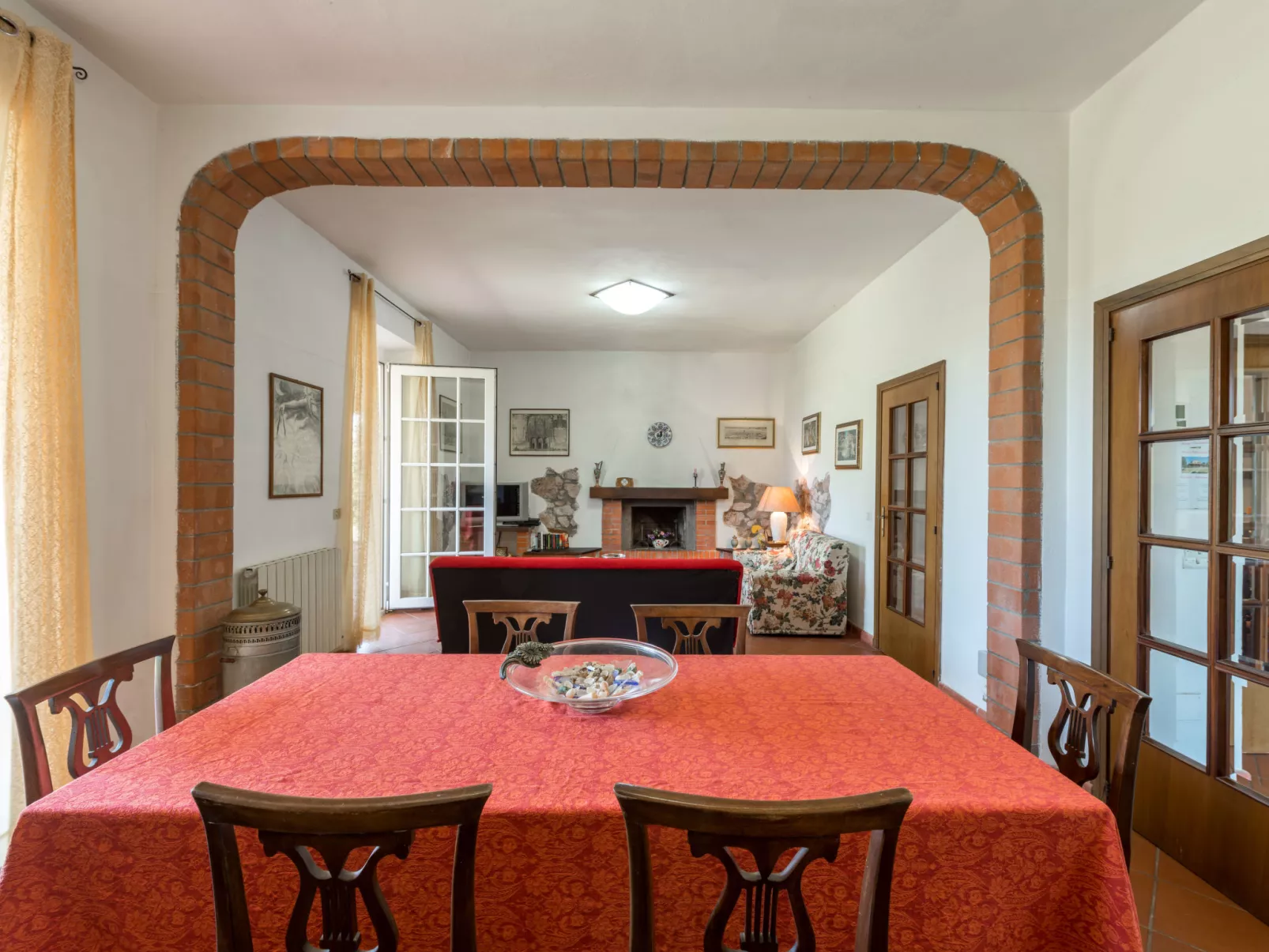 Podere Chiocciolaia-Inside