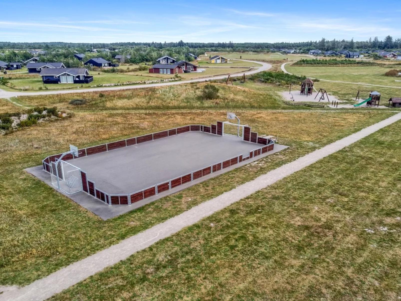 "Dorithea" - 3.5km from the sea-Drinnen