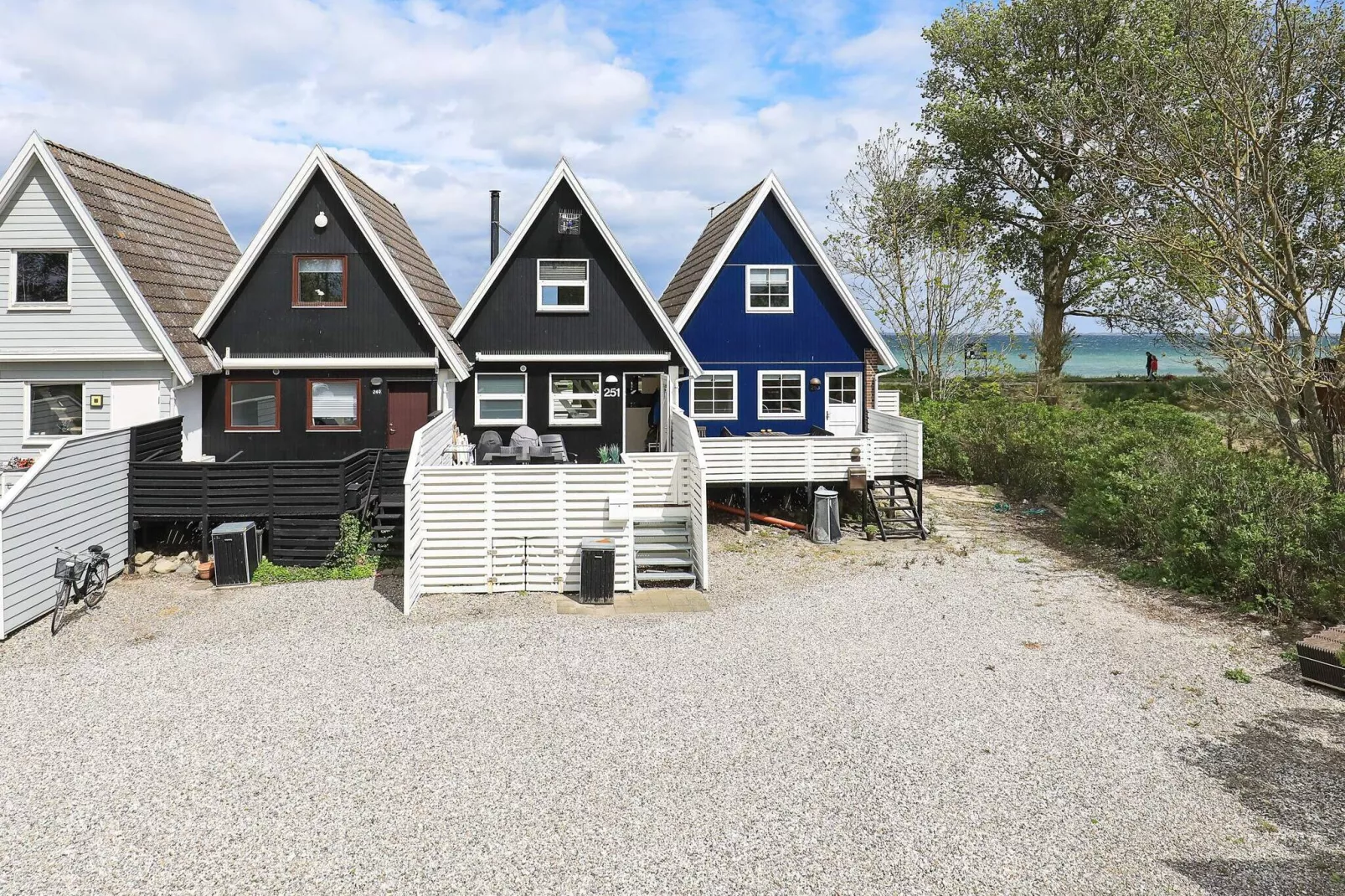 Seaside Serenity at Hasmark Beach-By Traum-Water view