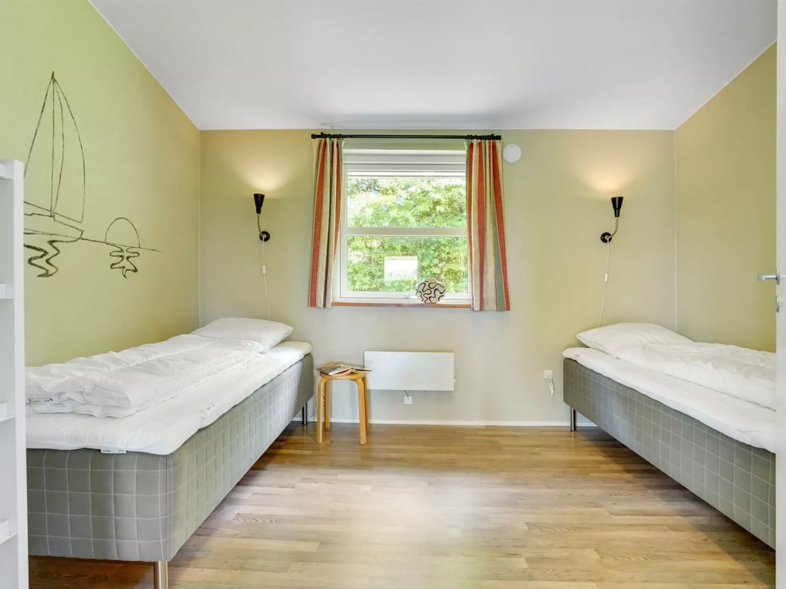 "Aletta" - 25km from the sea-Drinnen
