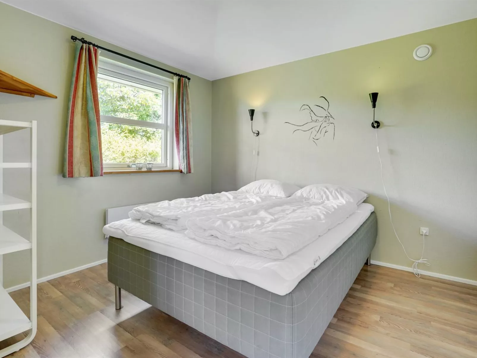 "Aletta" - 25km from the sea-Drinnen