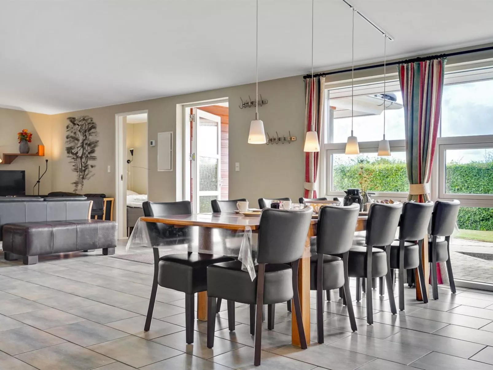 "Aletta" - 25km from the sea-Drinnen