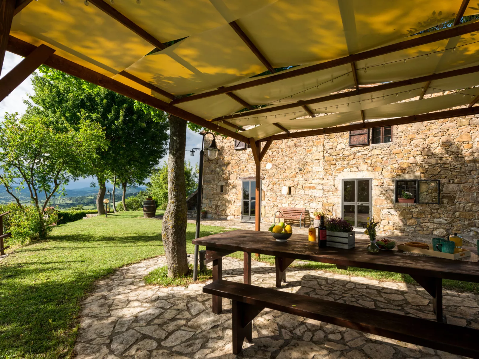 Montecavallo-Outside