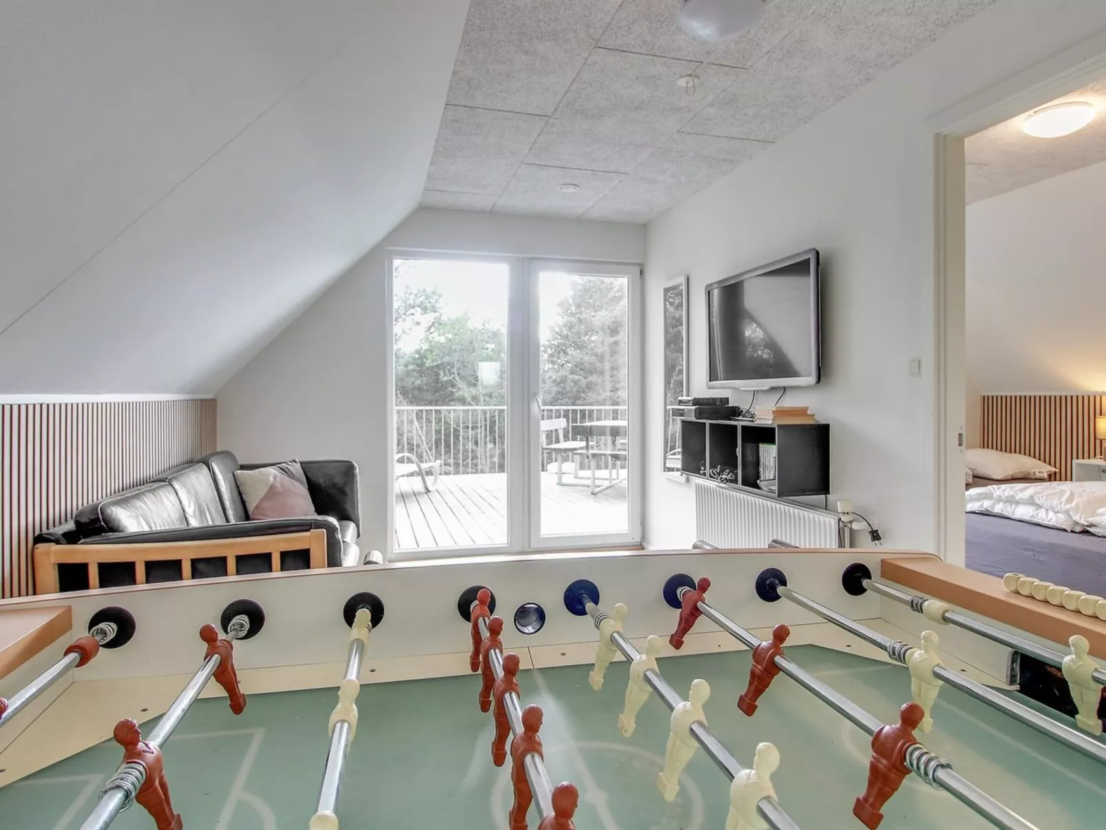 "Irlin" - 800m from the sea-Inside