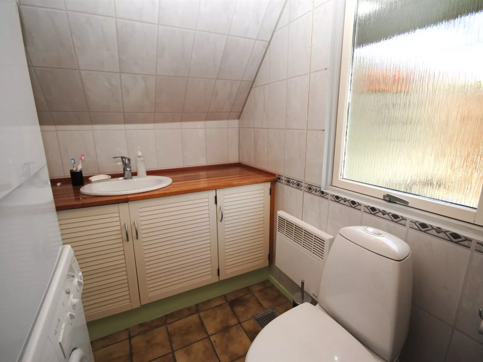 "Tubbe" - 150m to the inlet-Inside