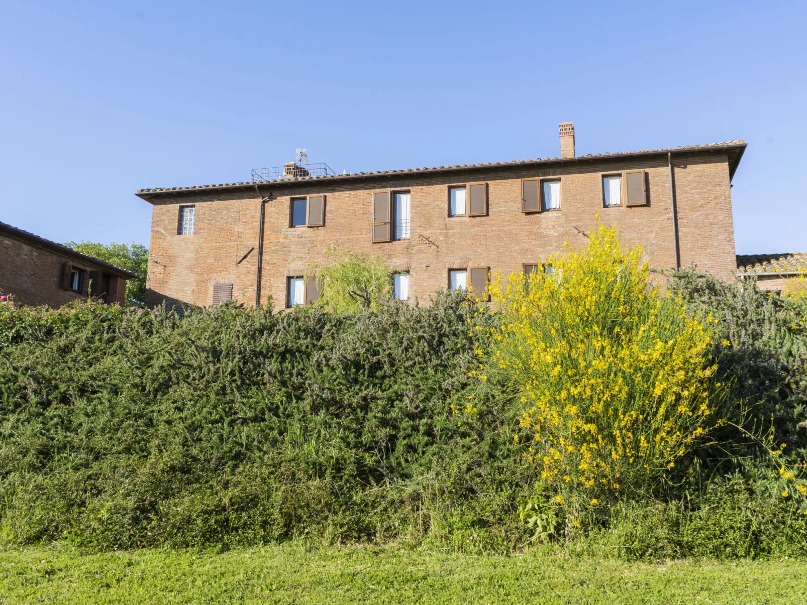 Vecchio Mulino-Outside