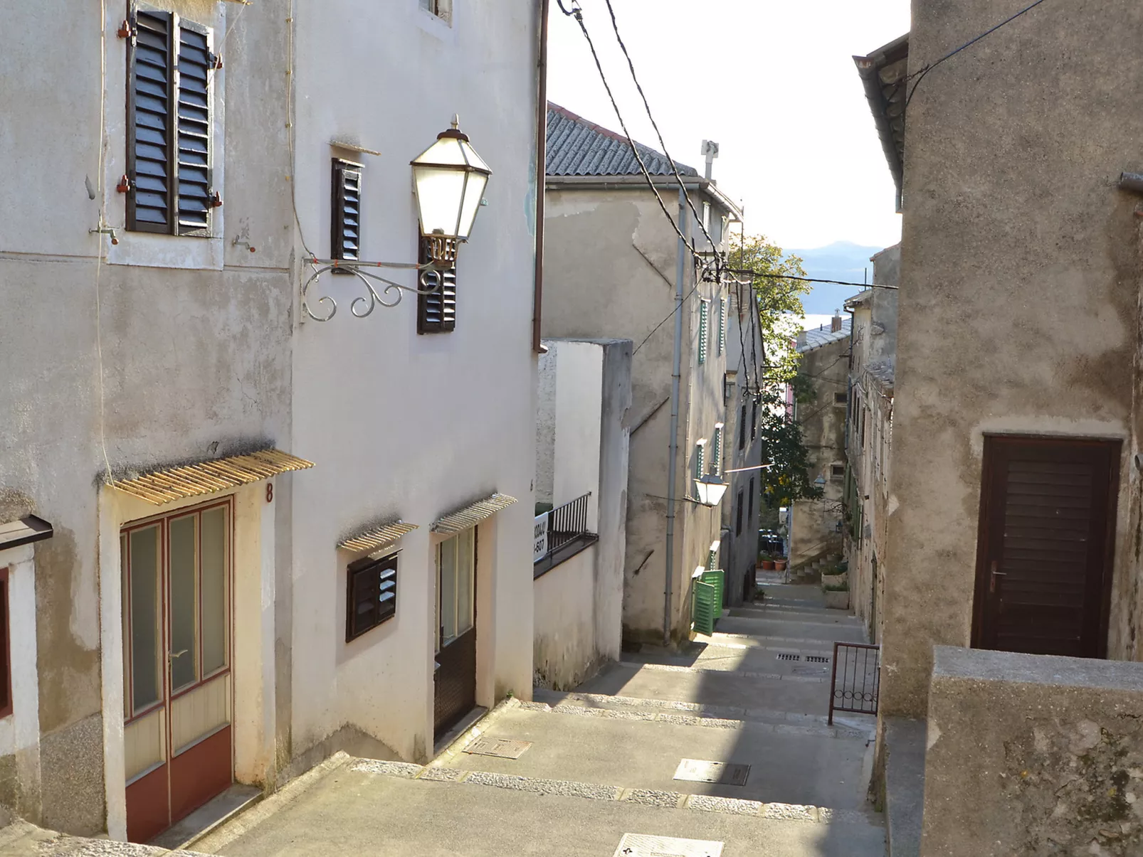 Sani-Outside